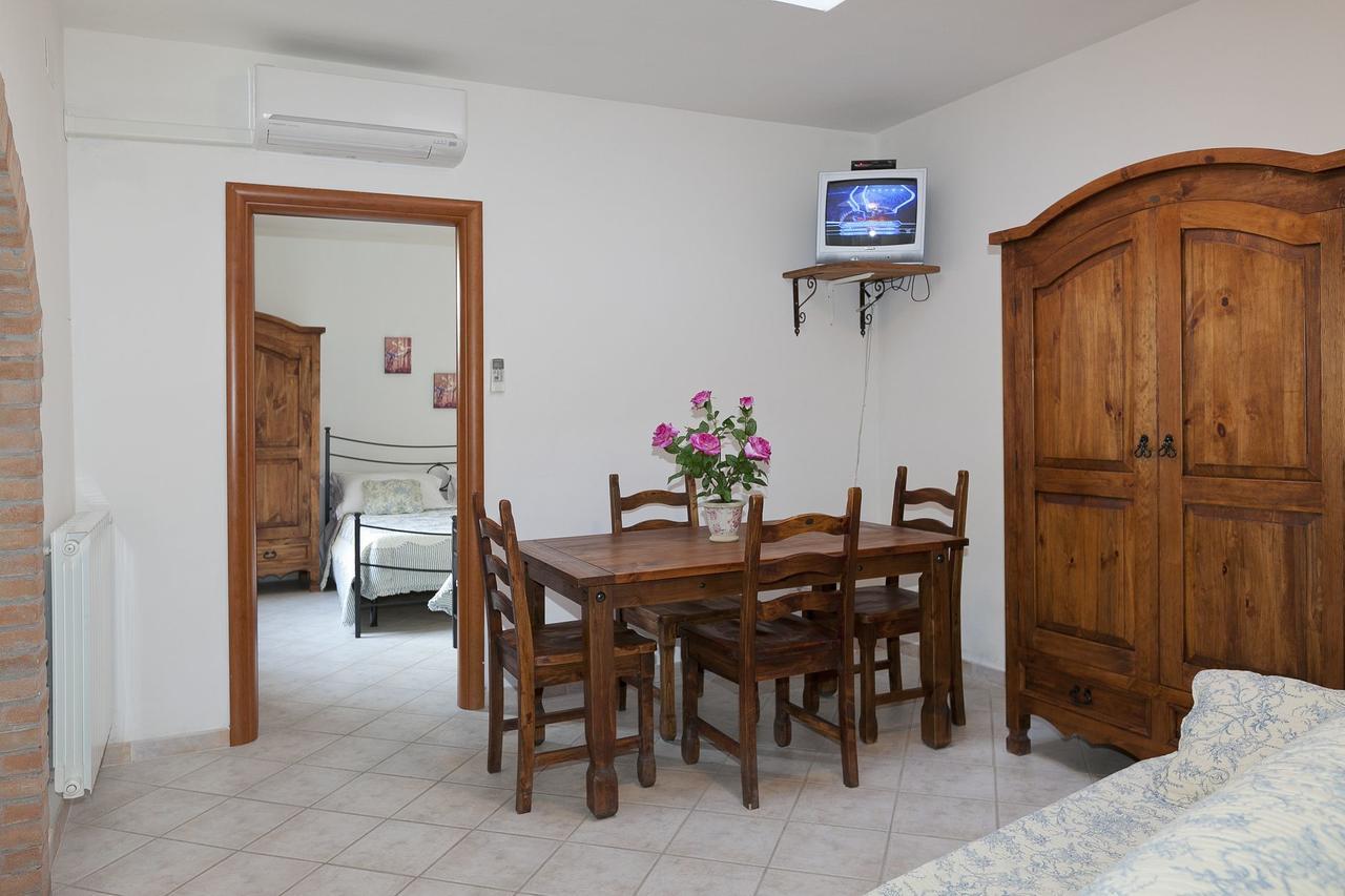 Borgo Guglielmo Aparthotel Marina di Cecina Exterior photo